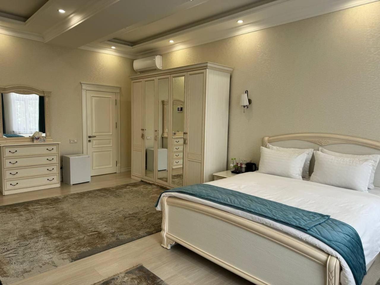 Al Madina Hotel Samarkand Exterior foto